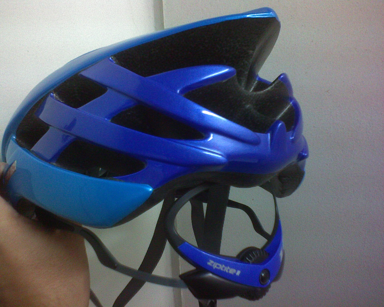 trek sonic helmet